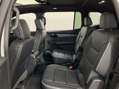 New 2026 Buick Enclave Sport Touring w/ Power Package AWD/4WD image 34