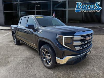 New 2026 GMC Sierra 1500 SLE