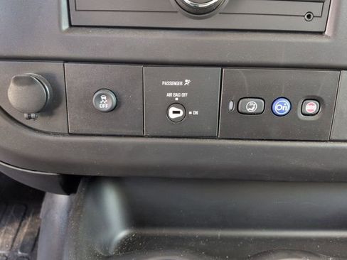 New 2024 Chevrolet Express 3500 w/ Power Convenience Package RWD image 18