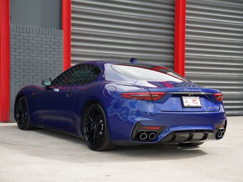 Used 2024 Maserati GranTurismo Trofeo image 5