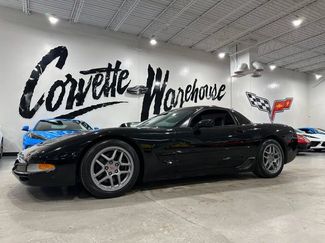 Used 2004 Chevrolet Corvette Z06 w/ Memory Package RWD video 1