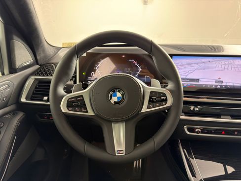 New 2026 BMW X7 xDrive40i w/ M Sport Package image 13