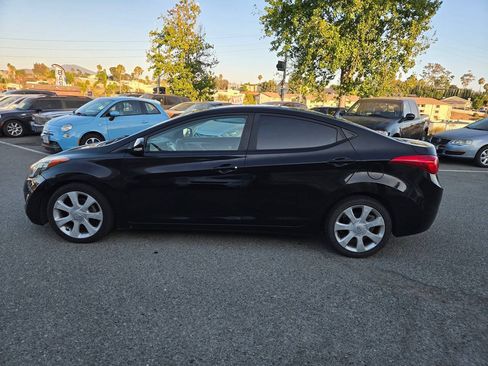 Used 2012 Hyundai Elantra Limited w/ Technology Pkg 5 FWD image 18