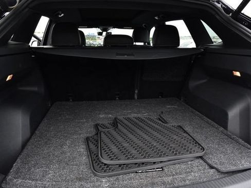 Used 2023 Volkswagen Atlas Cross Sport SEL AWD/4WD image 25