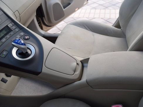 Used 2010 Toyota Prius FWD image 60