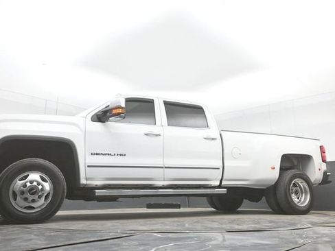 Used 2015 GMC Sierra 3500 Denali w/ Duramax Plus Package AWD/4WD image 30