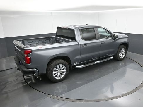 Used 2020 Chevrolet Silverado 1500 Custom w/ Custom Value Package image 45