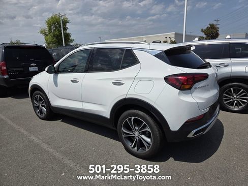 Used 2020 Buick Encore GX Essence FWD image 5