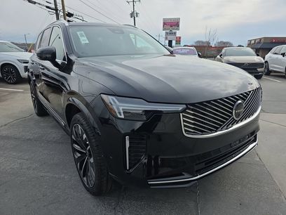 New 2026 Volvo XC90 B6 Plus w/ Protection Package Premier