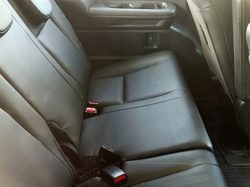 Used 2024 Subaru Ascent Touring AWD/4WD image 29