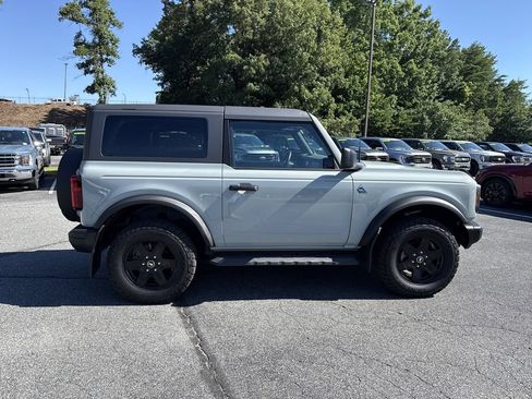 Used 2024 Ford Bronco Black Diamond AWD/4WD image 8