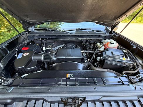 Used 2020 Chevrolet Silverado 2500 LTZ w/ LTZ Premium Package image 48