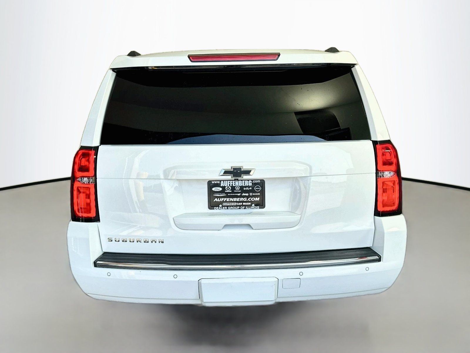 Used 2015 Chevrolet Suburban LTZ w/ Texas Edition RWD image 6