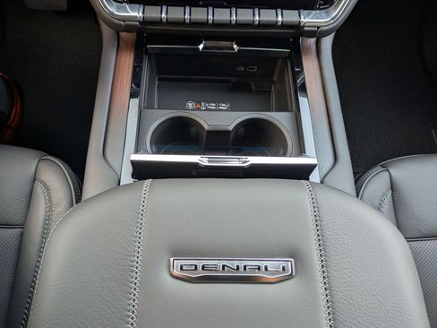 New 2026 GMC Yukon XL Denali w/ Sun & Power Step Package image 16