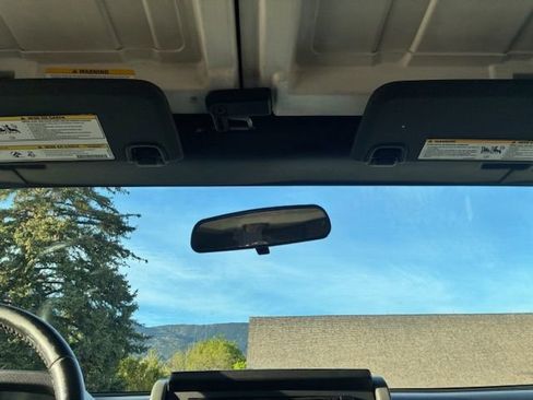 Used 2010 Jeep Wrangler Unlimited Sahara w/ Dual Top Group AWD/4WD image 16