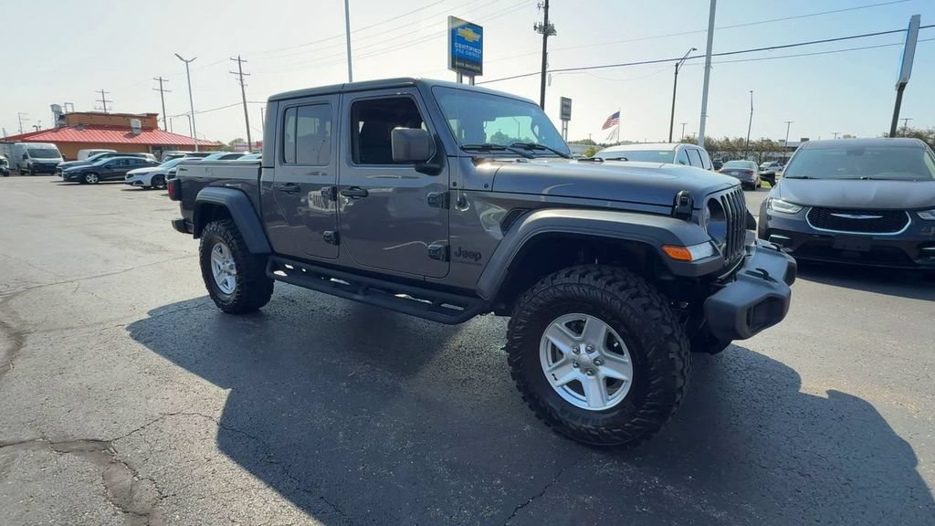 Used 2020 Jeep Gladiator Sport w/ Quick Order Package 24S AWD/4WD image 2