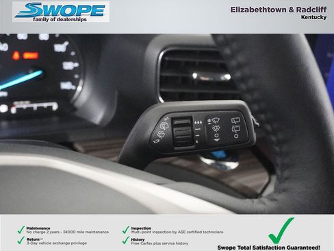 Used 2024 Ford Explorer Limited image 29