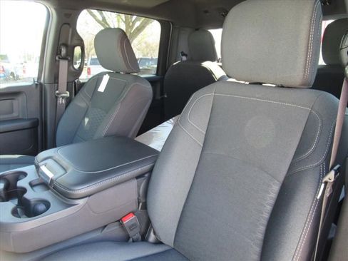 New 2026 RAM 2500 Tradesman image 19