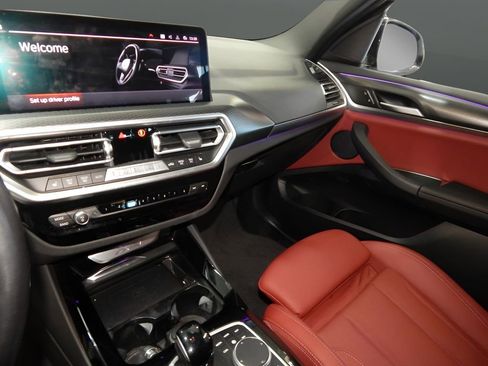 Used 2024 BMW X3 xDrive30i image 17