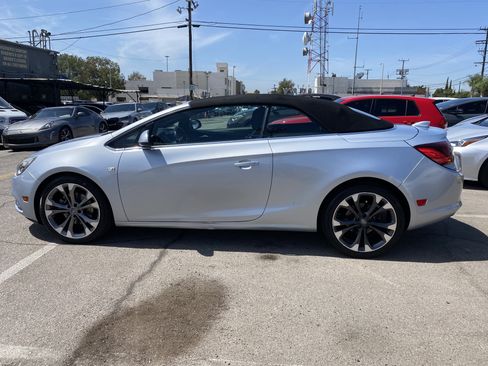 Used 2019 Buick Cascada Premium FWD image 7