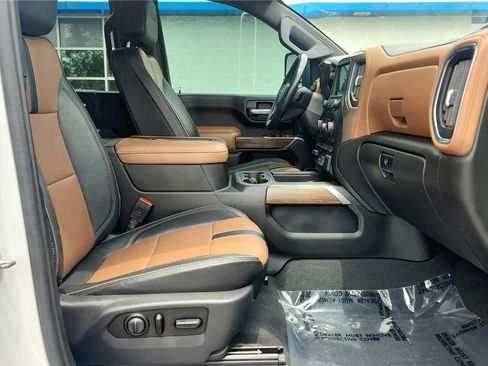 Used 2021 Chevrolet Silverado 3500 High Country AWD/4WD image 22