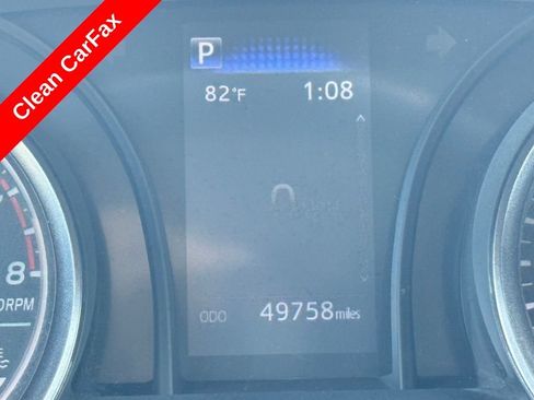 Used 2024 Toyota Camry SE image 4