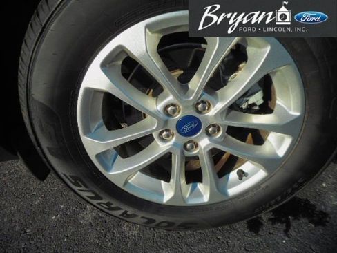 Used 2022 Ford Escape SE w/ Convenience Package image 44