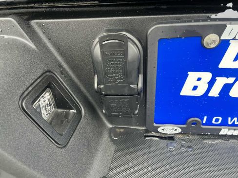 Used 2022 Ford F150 Lariat w/ Max Trailer Tow Package image 26