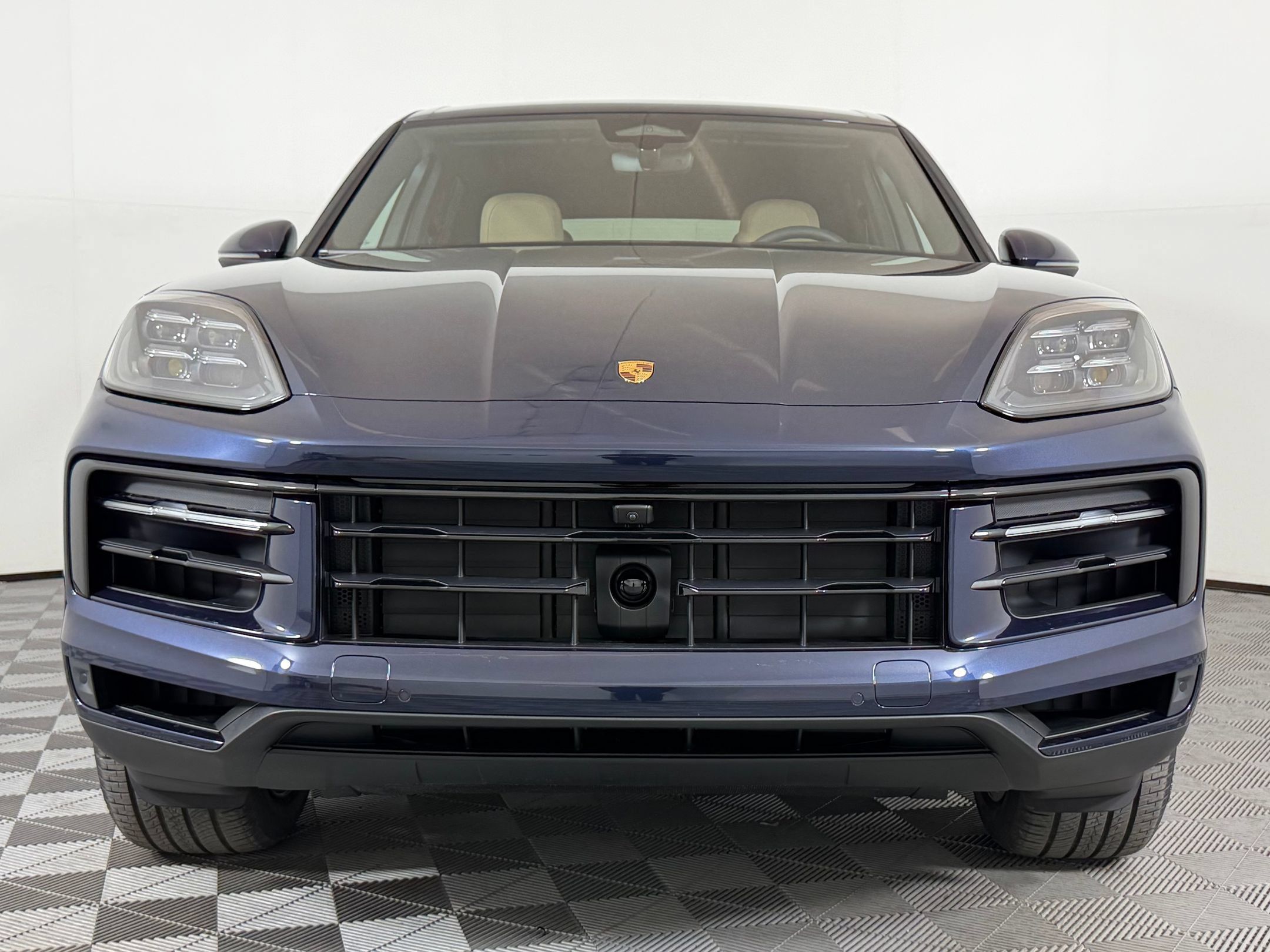 Used 2026 Porsche Cayenne AWD/4WD image 7