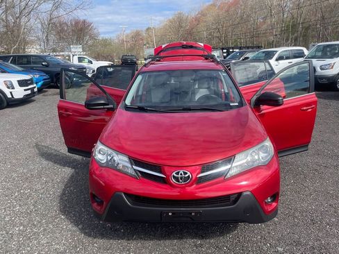 Used 2013 Toyota RAV4 LE AWD/4WD image 29