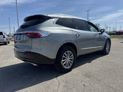 Used 2024 Buick Enclave Premium image 6