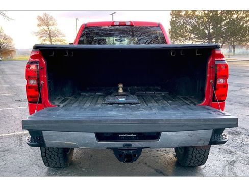 Used 2016 Chevrolet Silverado 2500 LT w/ LT Convenience Package image 10