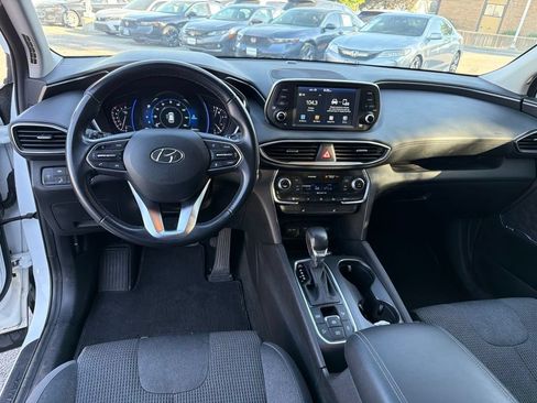 Used 2019 Hyundai Santa Fe SEL AWD/4WD image 17