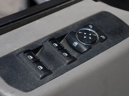 Used 2019 Ford F350 XLT image 16