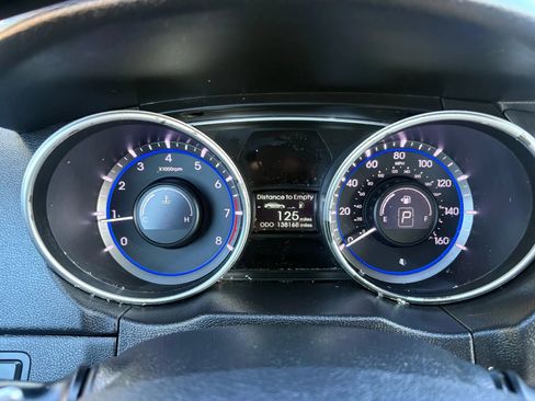 Used 2011 Hyundai Sonata SE image 22