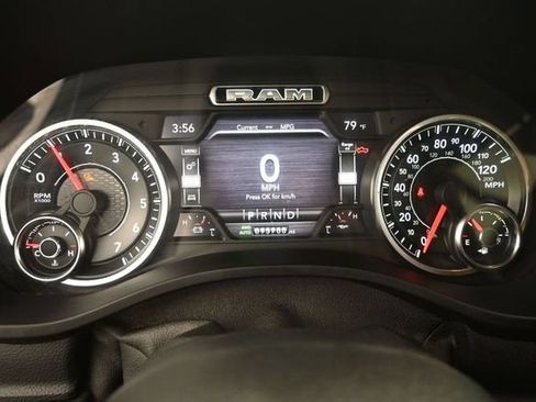 Used 2020 RAM 1500 Big Horn AWD/4WD image 30