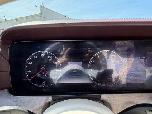 Used 2020 Mercedes-Benz E 450 4MATIC Cabriolet image 26