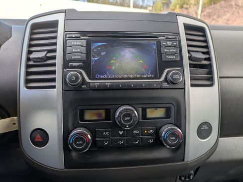 Used 2018 Nissan Frontier SV w/ Value Truck Package image 15