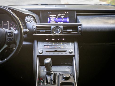 Used 2020 Lexus IS 300 w/ Premium Package RWD image 22
