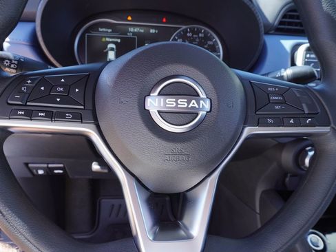 New 2025 Nissan Versa SV w/ Trunk Package image 17