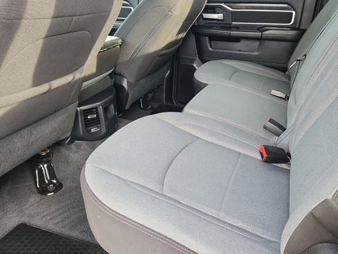 Used 2024 RAM 3500 Big Horn image 11