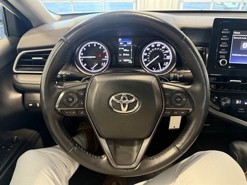 Used 2024 Toyota Camry SE image 27