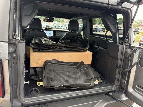 Used 2023 Ford Bronco Outer Banks w/ Sasquatch Package AWD/4WD image 18