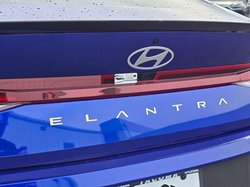 New 2025 Hyundai Elantra Sport image 14
