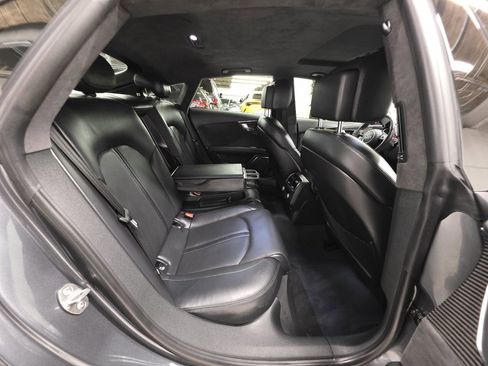 Used 2018 Audi RS 7 Performance w/ Driver Assistance Package image 13