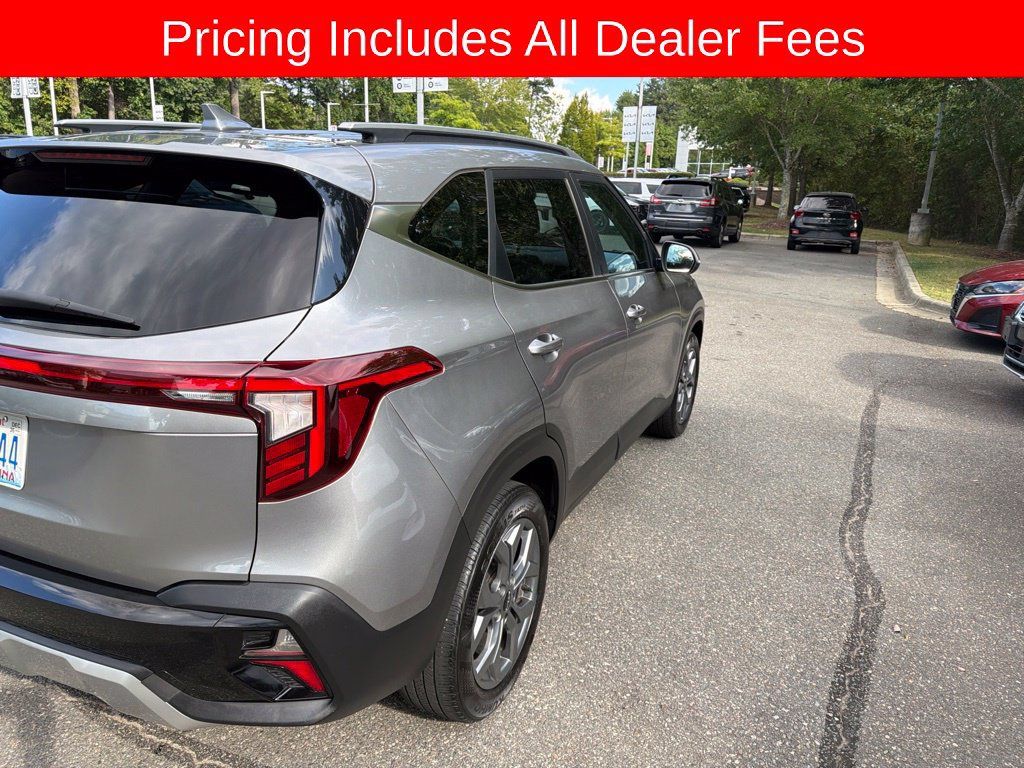 Used 2024 Kia Seltos S FWD image 5