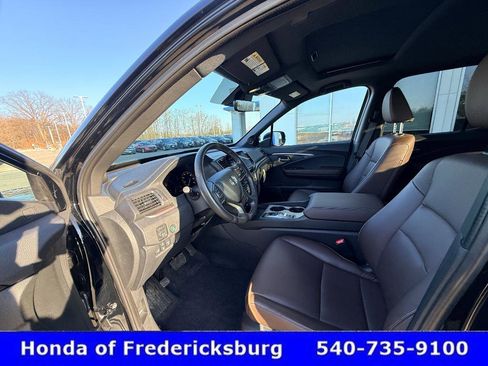 Certified 2025 Honda Ridgeline RTL image 26