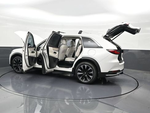Used 2024 MAZDA CX-90 Plug-In Hybrid w/ Premium Plus AWD/4WD image 35