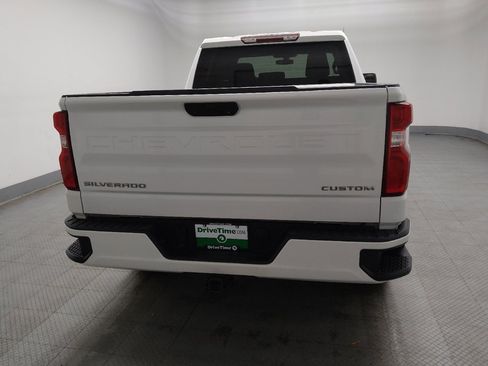 Used 2020 Chevrolet Silverado 1500 Custom w/ Custom Value Package image 7