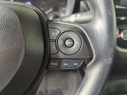 Used 2024 Toyota Corolla LE FWD image 28